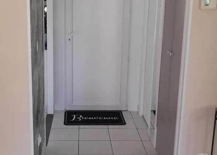 Charmante Maison Chufac Futuroscope 15 Min Hébergement de vacances *