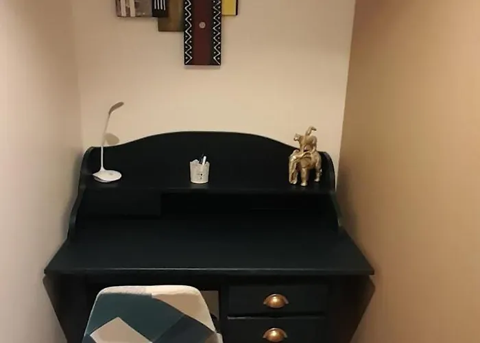 Hébergement de vacances Charmante Maison Chufac Futuroscope 15 Min *